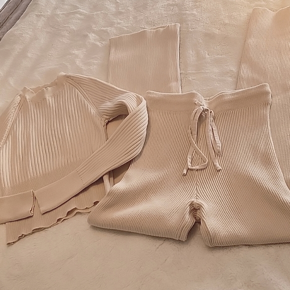 SHEIN Solid Crop Sweater with Drawstring Knit Pants NWOT - Picture 2 of 15